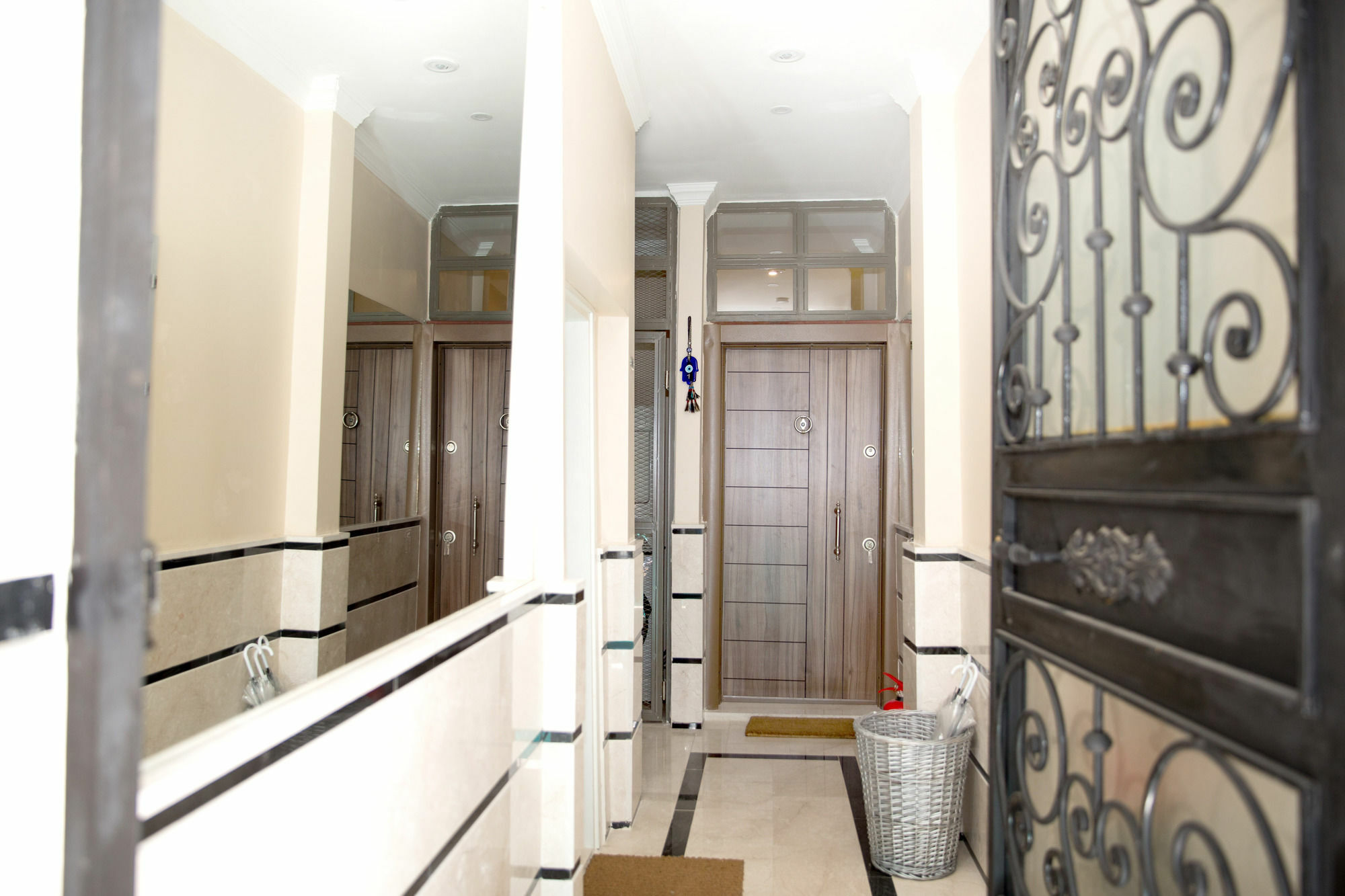 Ditto Flats Istanbul Exterior photo