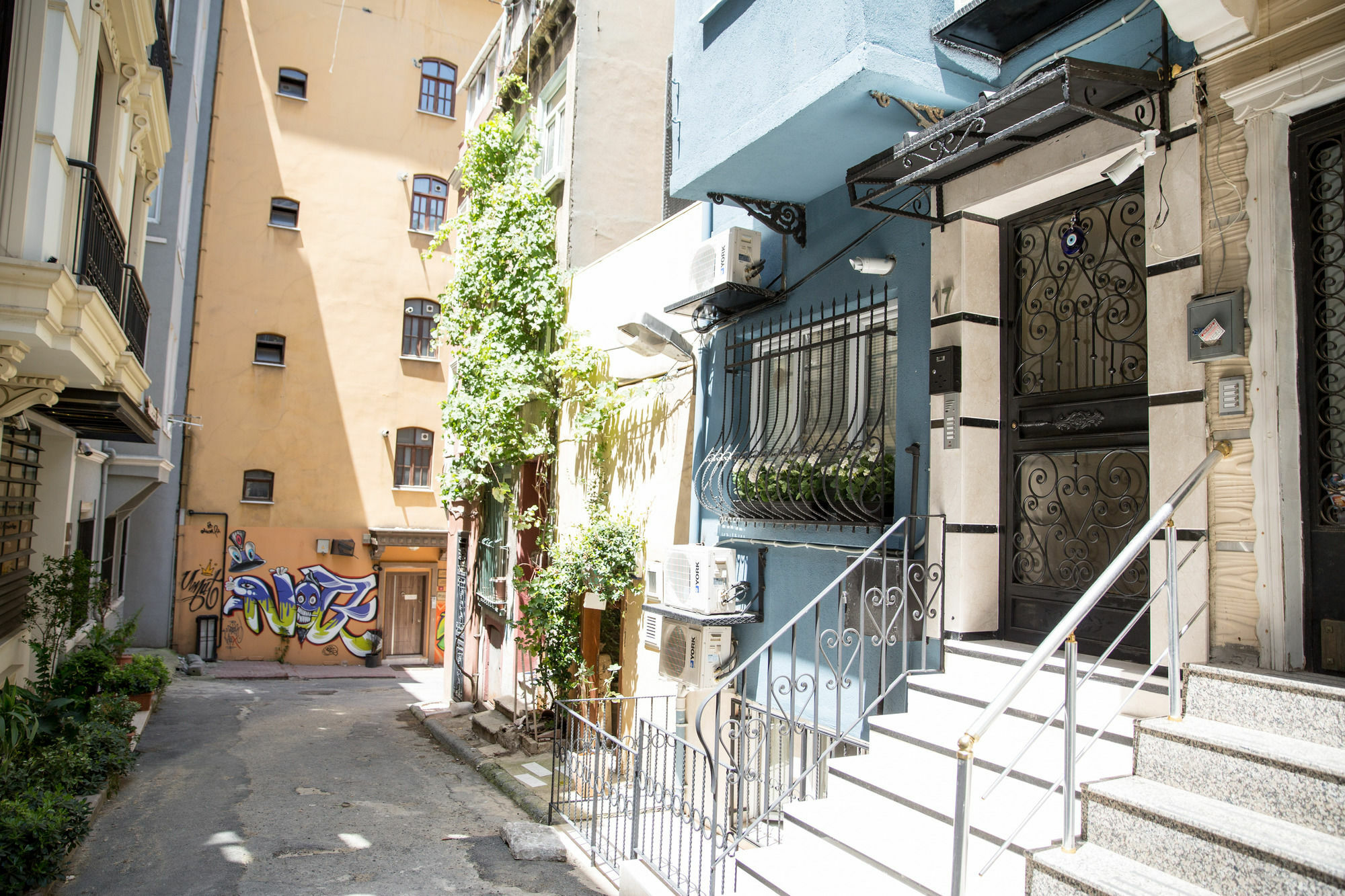 Ditto Flats Istanbul Exterior photo